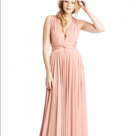 Twobirds Classic Ballgown in Blush - Picture 10 of 14
